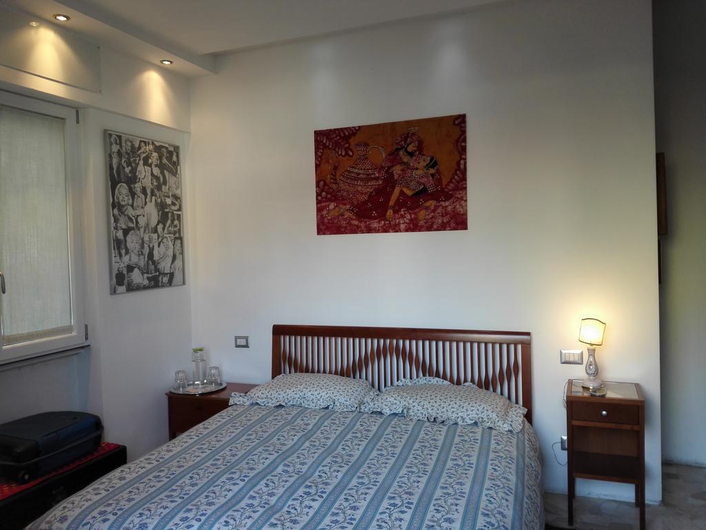 B&B Rosa Blu Como Room photo