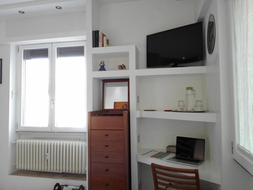 B&B Rosa Blu Como Room photo